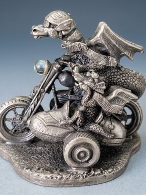 Vintage Tudor Mint "Go Faster Dad" Pewter Dragon Motorcycle Figurine #3163 WAPW